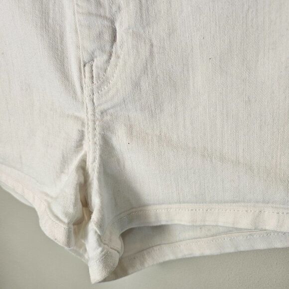 EUC WILD FABLE WHITE HIGHEST RISE SHORTS SIZE 16 / 33 REG - Picture 5 of 13